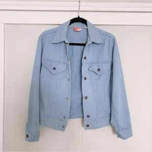 Vintage 1990’s Levi’s denim jacket in light blue denim